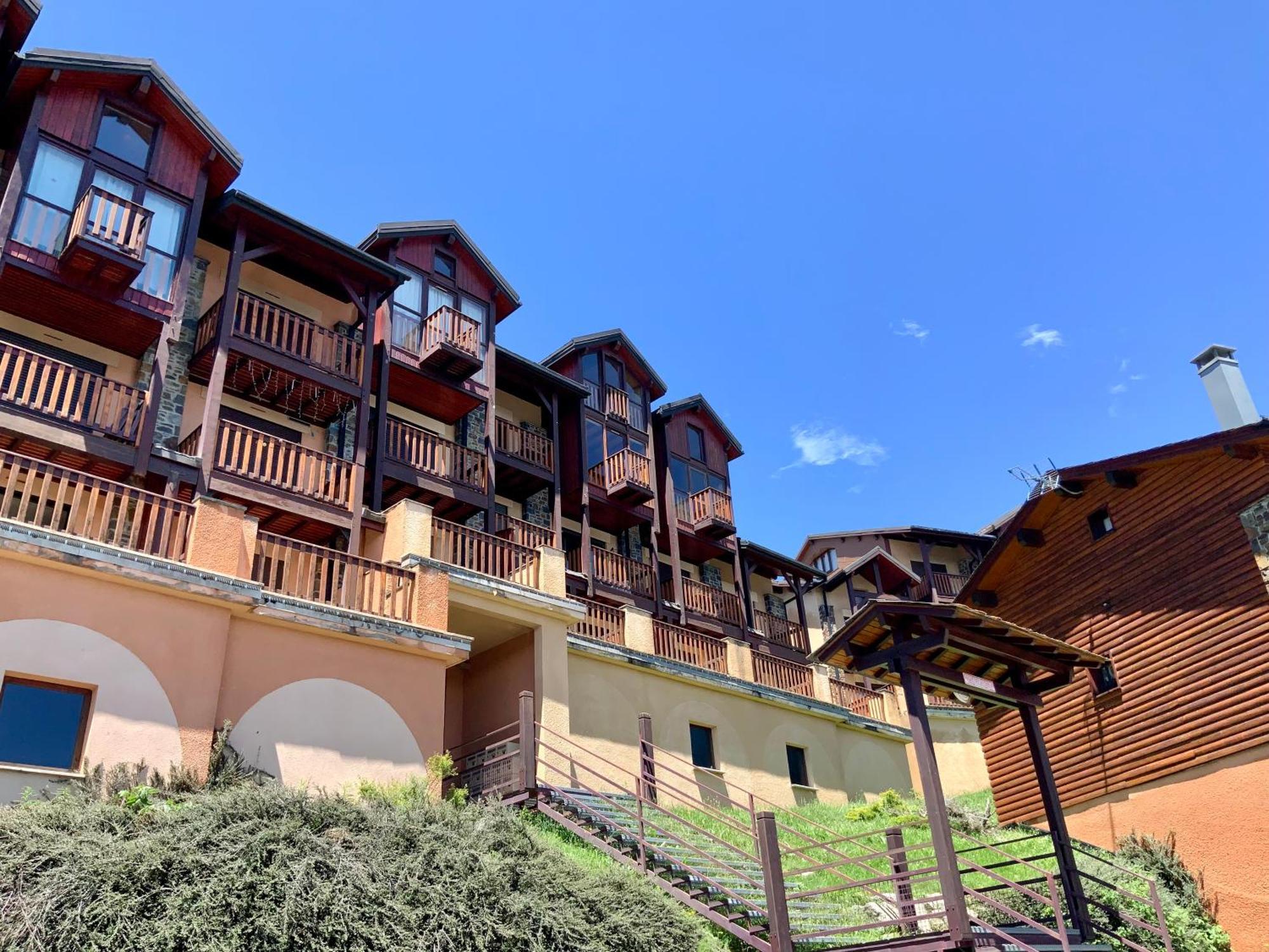 Studio Cabine Chaleureux A Pyrenees 2000 - Wifi Et Parking Prive Bolquere Pyrenees 2000 外观 照片